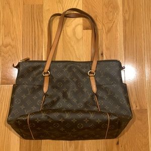 COPY - Louis Vuitton Totally MM